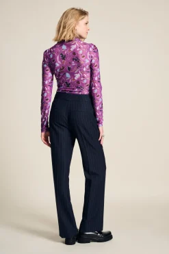 Suits|Broeken><noscript><img width=