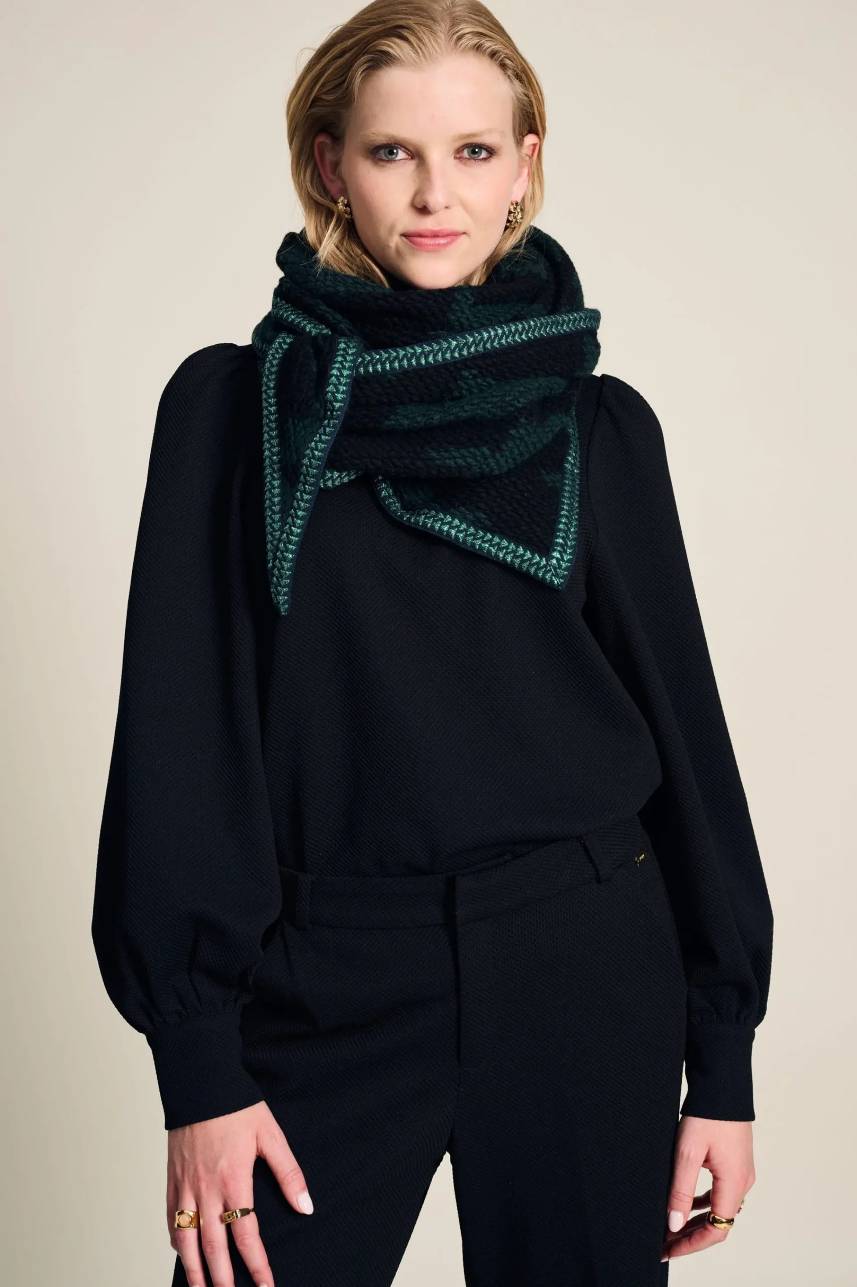 Sjaals>POM Amsterdam SJAAL Camo Green Black